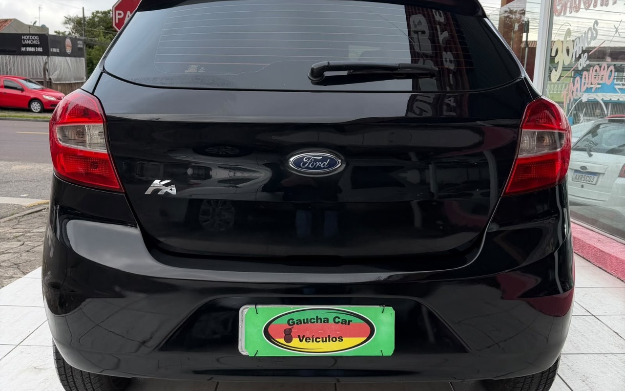 imagem-https://www.socarrao.com.br/sc-vehicle-images-prod/4030717/1790271098332-ODU0ZjBkNTEtYzhhZC00OTBiLThjNjItYWU3ZmYzNzIzODY2LmpwZWc.jpeg