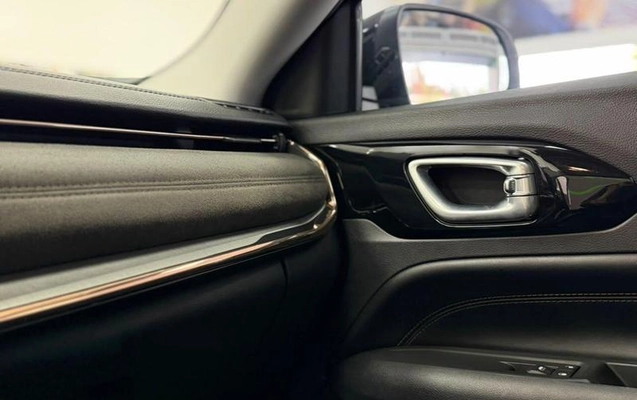 imagem-https://www.socarrao.com.br/sc-vehicle-images-prod/4030770/1790090630535-8491787_3_B_cb41dce166.jpeg