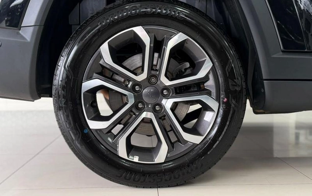 imagem-https://www.socarrao.com.br/sc-vehicle-images-prod/4030770/1790090630544-8491787_12_B_27a0ea2afa.jpeg