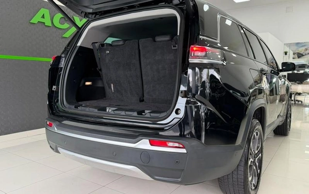imagem-https://www.socarrao.com.br/sc-vehicle-images-prod/4030770/1790090630545-8491787_13_B_34a46685e4.jpeg