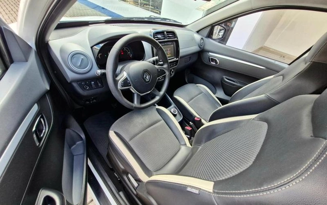imagem-https://www.socarrao.com.br/sc-vehicle-images-prod/4030771/1790089893254-8377937_13_B_6bb3448ee8.jpeg