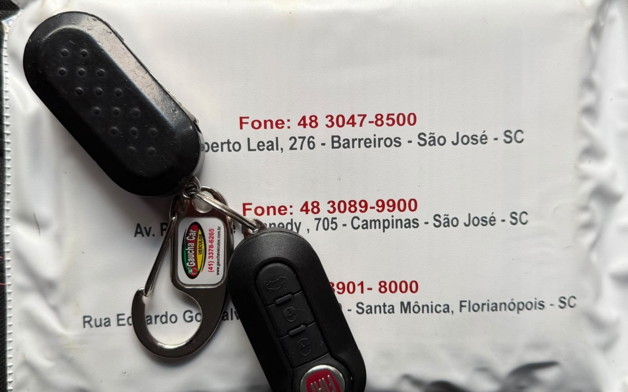 imagem-https://www.socarrao.com.br/sc-vehicle-images-prod/4030831/1790271182912-MGMwZTIxMjUtODM0NC00NzZiLWIwYTgtZTVjNjExOTVmNzM0LmpwZWc.jpeg