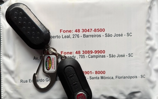 imagem-https://www.socarrao.com.br/sc-vehicle-images-prod/4030831/1790271182912-MGMwZTIxMjUtODM0NC00NzZiLWIwYTgtZTVjNjExOTVmNzM0LmpwZWc.jpeg