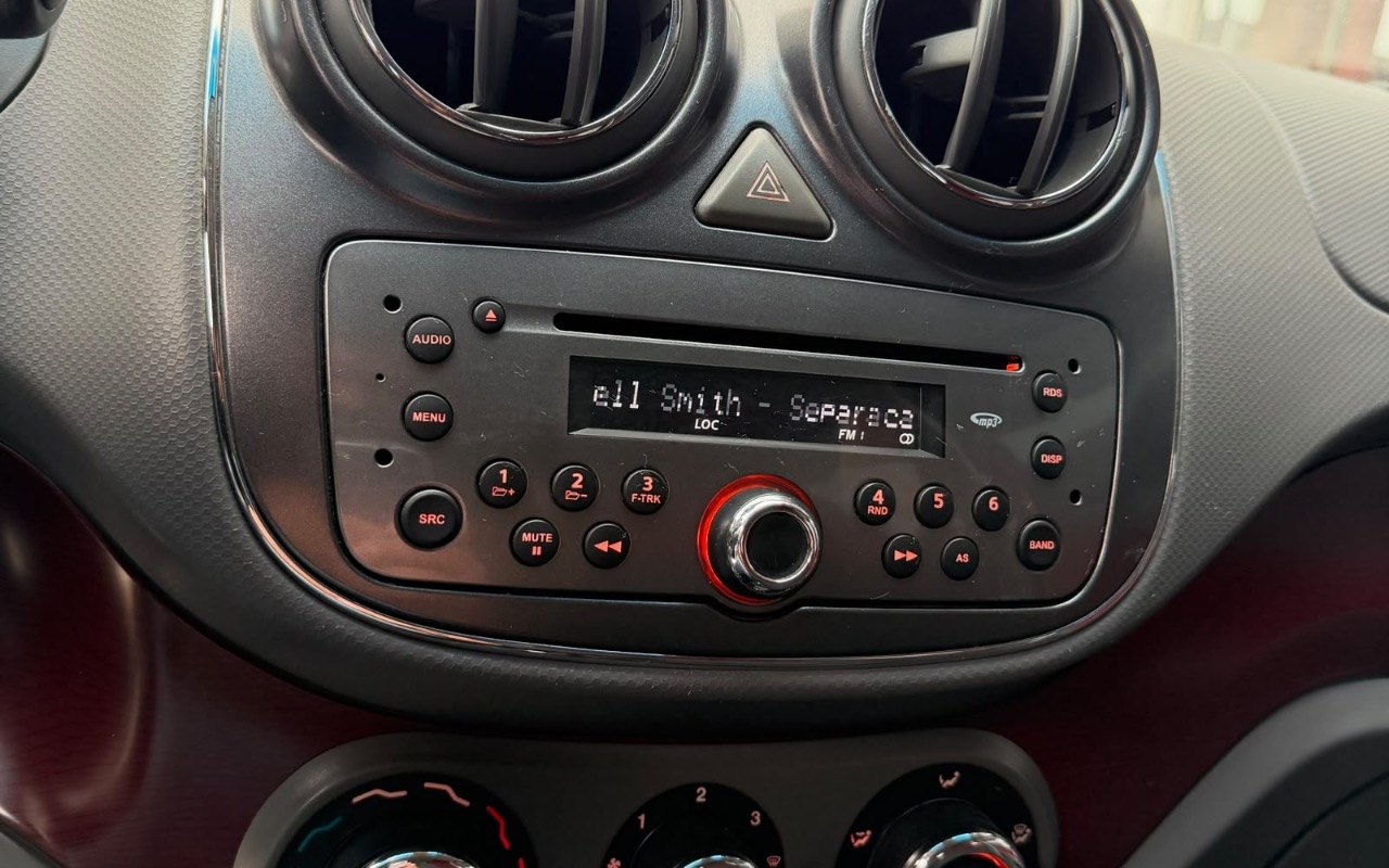 imagem-https://www.socarrao.com.br/sc-vehicle-images-prod/4030831/1790271183173-NGU5N2Y1YWMtZmZjNi00ODY4LTg0OGUtMTVkZjdiNjY5ZDllLmpwZWc.jpeg