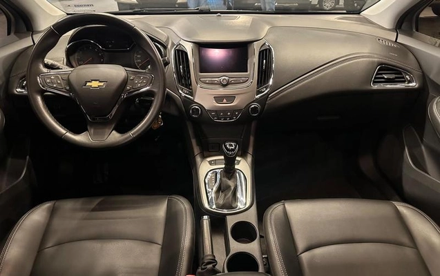 imagem-https://www.socarrao.com.br/sc-vehicle-images-prod/4030901/1790107706938-7625637_7_B_073fd57fd1.jpeg