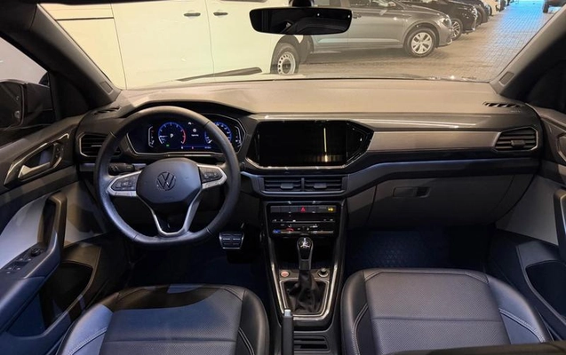 imagem-https://www.socarrao.com.br/sc-vehicle-images-prod/4030905/1790090193642-8074869_8_B_db041dcb10.jpeg