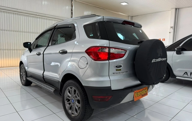 imagem-https://www.socarrao.com.br/sc-vehicle-images-prod/4031059/1790090498613-V2hhdHNBcHAgSW1hZ2UgMjAyNi0wOS0yMiBhdCAxMi4wNy4xMCAoMSkuanBlZw.jpeg