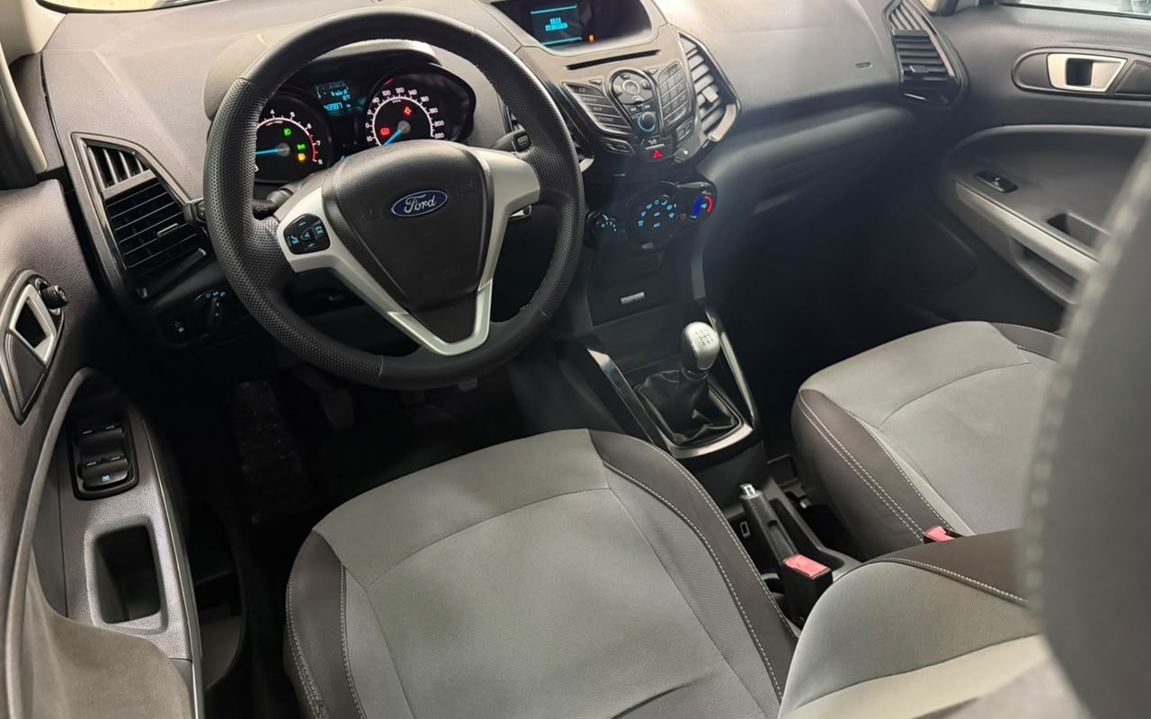 imagem-https://www.socarrao.com.br/sc-vehicle-images-prod/4031059/1790090498812-V2hhdHNBcHAgSW1hZ2UgMjAyNi0wOS0yMiBhdCAxMi4wNy4xMSAoMikuanBlZw.jpeg