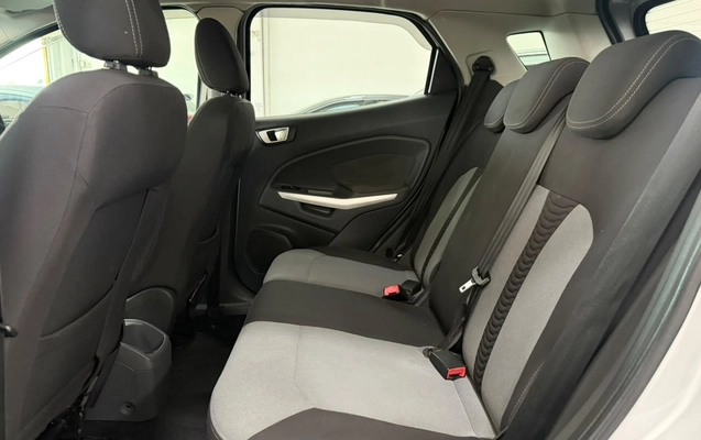 imagem-https://www.socarrao.com.br/sc-vehicle-images-prod/4031059/1790090499152-V2hhdHNBcHAgSW1hZ2UgMjAyNi0wOS0yMiBhdCAxMi4wNy4xMSAoMSkuanBlZw.jpeg
