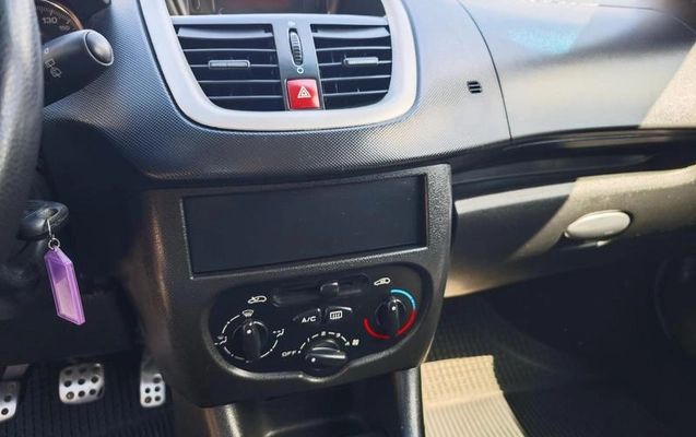 imagem-https://www.socarrao.com.br/sc-vehicle-images-prod/4031158/1790090815087-8442954_2_B_40e8595a2b.jpeg