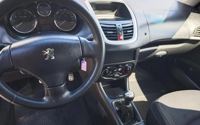 imagem-https://www.socarrao.com.br/sc-vehicle-images-prod/4031158/1790090815089-8442954_1_B_4cd6dc6ea3.jpeg