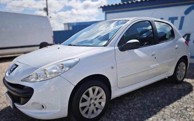 imagem-https://www.socarrao.com.br/sc-vehicle-images-prod/4031158/1790090815103-8442954_13_B_74cb9f45c9.jpeg