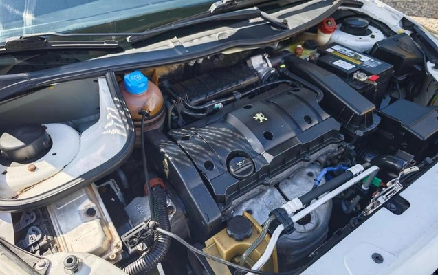 imagem-https://www.socarrao.com.br/sc-vehicle-images-prod/4031158/1790090815110-8442954_16_B_7f30a8ef4c.jpeg