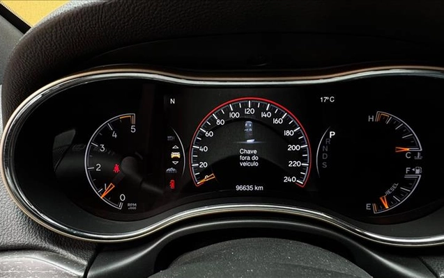 imagem-https://www.socarrao.com.br/sc-vehicle-images-prod/4031190/1790090885631-QKR-7F68_11.jpg