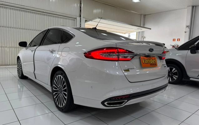 imagem-https://www.socarrao.com.br/sc-vehicle-images-prod/4031234/1790090964065-V2hhdHNBcHAgSW1hZ2UgMjAyNi0wOS0yMiBhdCAxMi4wNi41MSAoMikuanBlZw.jpeg