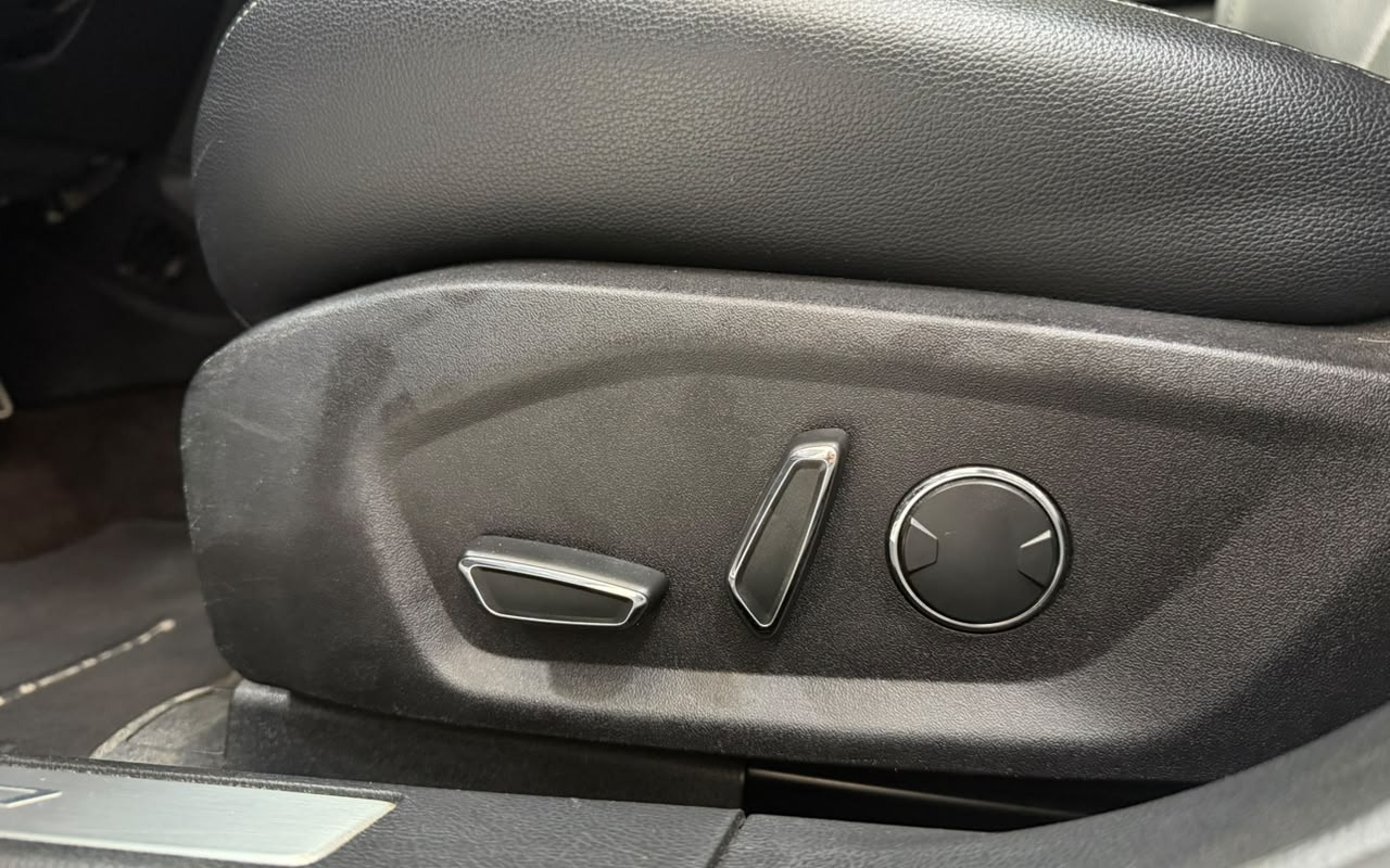 imagem-https://www.socarrao.com.br/sc-vehicle-images-prod/4031234/1790090965914-V2hhdHNBcHAgSW1hZ2UgMjAyNi0wOS0yMiBhdCAxMi4wNi41Ny5qcGVn.jpeg