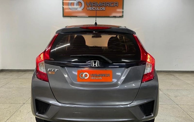 imagem-https://www.socarrao.com.br/sc-vehicle-images-prod/4031495/1790198376361-8500881_14_B_8d50fd59a1.jpeg