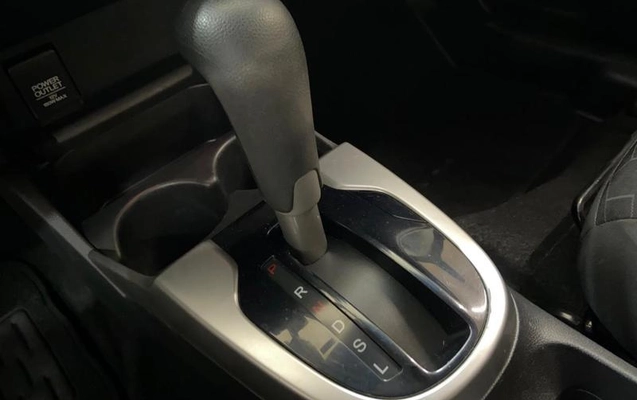 imagem-https://www.socarrao.com.br/sc-vehicle-images-prod/4031495/1790198376365-8500881_16_B_198dd9a91b.jpeg