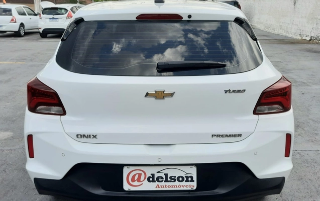 imagem-https://www.socarrao.com.br/sc-vehicle-images-prod/4031527/1790100540761-MDUuanBlZw.jpeg