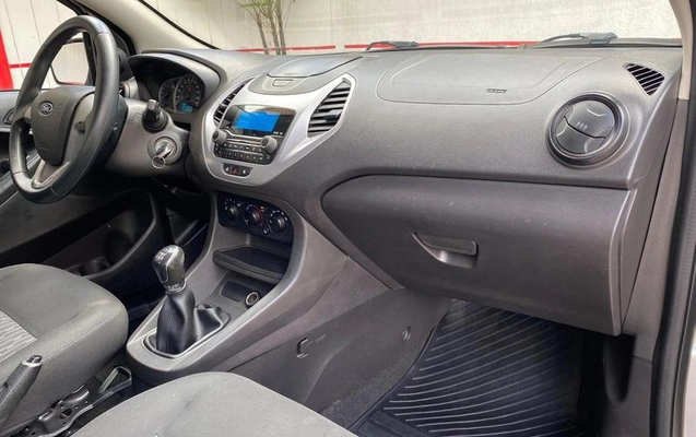 imagem-https://www.socarrao.com.br/sc-vehicle-images-prod/4031582/1790708382710-7870474_5_B_bcfa636295.jpeg