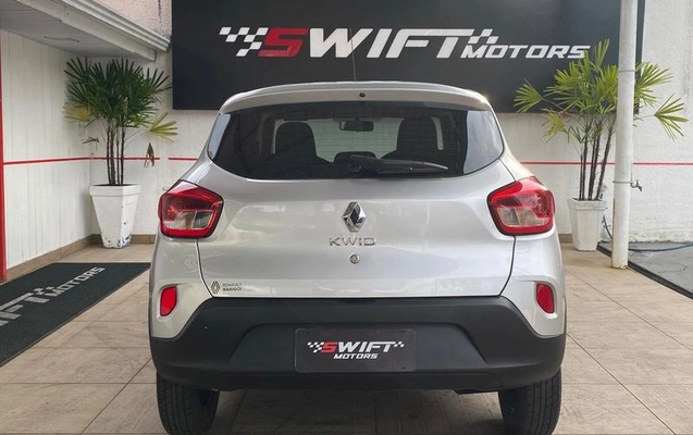 imagem-https://www.socarrao.com.br/sc-vehicle-images-prod/4031584/1790091822196-7959560_1_B_222f379a62.jpeg