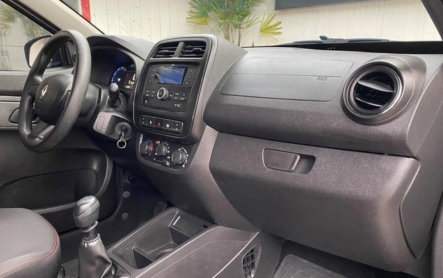 imagem-https://www.socarrao.com.br/sc-vehicle-images-prod/4031584/1790091822198-7959560_9_B_f04bd9eb50.jpeg