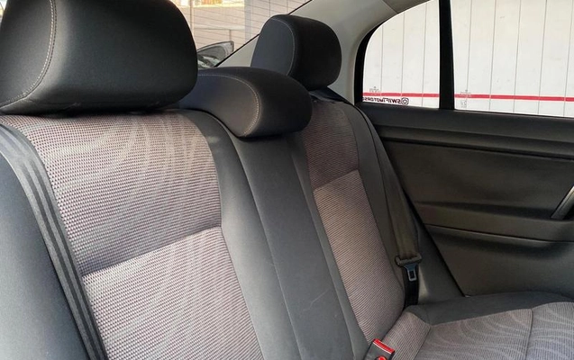 imagem-https://www.socarrao.com.br/sc-vehicle-images-prod/4031595/1790091827192-8103183_9_B_87d94338af.jpeg