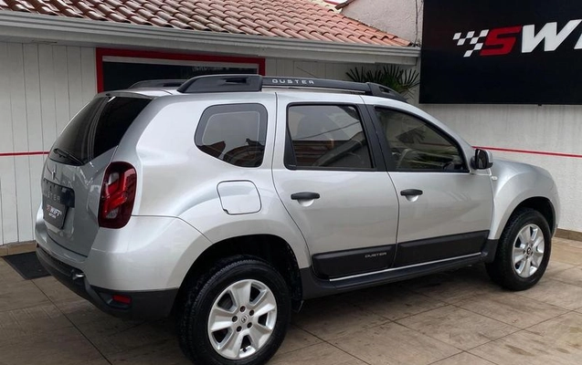 imagem-https://www.socarrao.com.br/sc-vehicle-images-prod/4031596/1790091828106-8117675_4_B_3b0f7164ce.jpeg