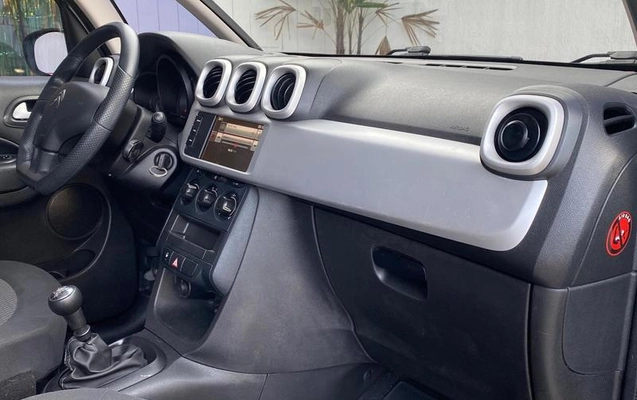 imagem-https://www.socarrao.com.br/sc-vehicle-images-prod/4031600/1790091830769-8243546_6_B_0fb1c80bfb.jpeg