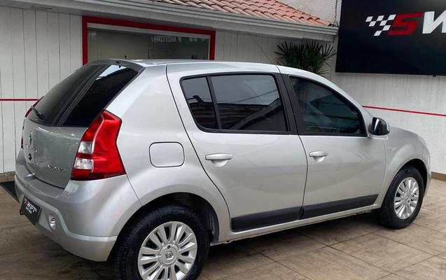 imagem-https://www.socarrao.com.br/sc-vehicle-images-prod/4031608/1790092287679-8328183_4_B_11d8ebcfde.jpeg