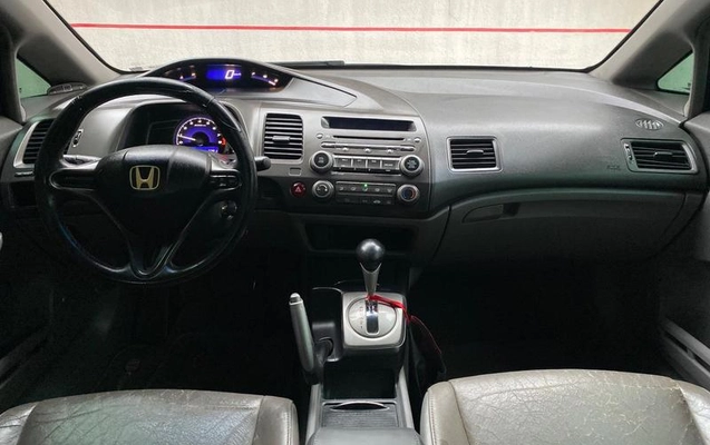 imagem-https://www.socarrao.com.br/sc-vehicle-images-prod/4031634/1790091848734-8488358_6_B_fe6c656aa8.jpeg