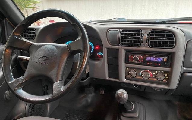 imagem-https://www.socarrao.com.br/sc-vehicle-images-prod/4031865/1790092271805-8213946_6_B_f2f1d1c825.jpeg