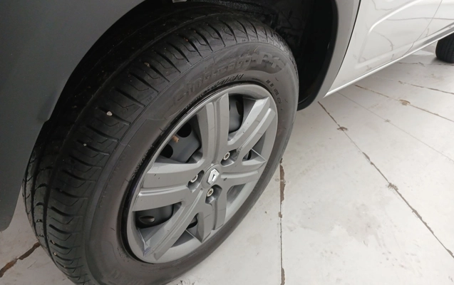 imagem-https://www.socarrao.com.br/sc-vehicle-images-prod/4031878/1790092312028-2_125148.jpg