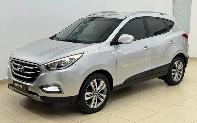 imagem-https://www.socarrao.com.br/sc-vehicle-images-prod/4032217/1790093350418-8481845_3_B_889fdb7b7a.jpeg