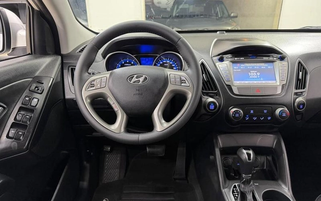 imagem-https://www.socarrao.com.br/sc-vehicle-images-prod/4032217/1790093350422-8481845_8_B_29b843dabb.jpeg