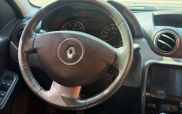 imagem-https://www.socarrao.com.br/sc-vehicle-images-prod/4032223/1790093075272-725412815