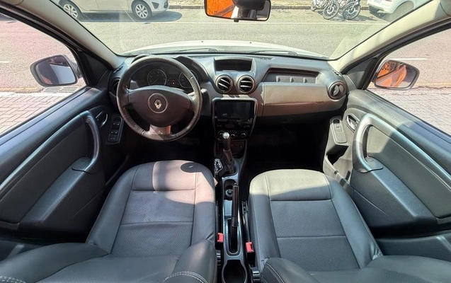 imagem-https://www.socarrao.com.br/sc-vehicle-images-prod/4032223/1790093075287-725412839