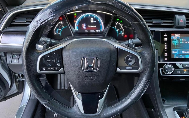 imagem-https://www.socarrao.com.br/sc-vehicle-images-prod/4032237/1790093237691-8464187_11_B_4beadfd552.jpeg