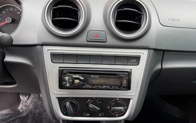 imagem-https://www.socarrao.com.br/sc-vehicle-images-prod/4032238/1790093238891-8473988_13_B_cca3eadcbc.jpeg