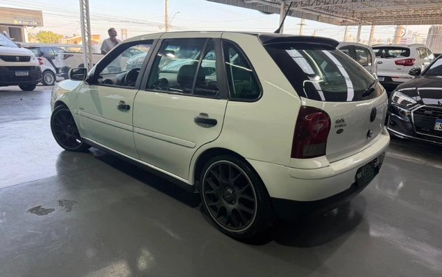 imagem-https://www.socarrao.com.br/sc-vehicle-images-prod/4032240/1790095856240-gb-5264927.jpeg