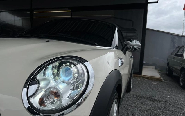 imagem-https://www.socarrao.com.br/sc-vehicle-images-prod/4032241/1790093929282-8500499_18_B_85f8244e95.jpeg
