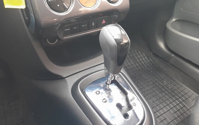 imagem-https://www.socarrao.com.br/sc-vehicle-images-prod/4032512/1790094272508-gRJEZgkJQNNo6mahpKcHt2vaR7rVF11B.jpg