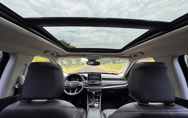 imagem-https://www.socarrao.com.br/sc-vehicle-images-prod/4032650/1790094551520-V2hhdHNBcHAgSW1hZ2UgMjAyNi0wOS0yMiBhdCAxMS4yOS4yNSAoMikuanBlZw.jpeg