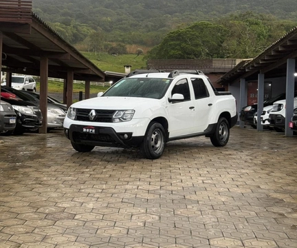 Renault Duster Oroch 2022 Branco — foto 1 de 3