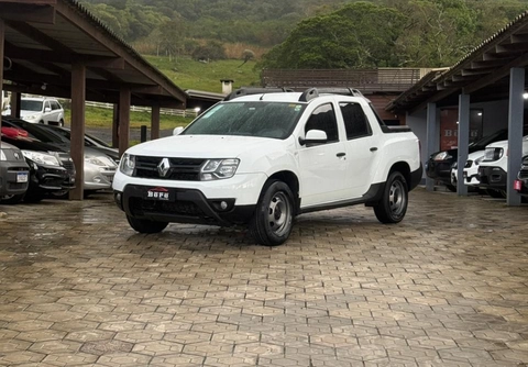 Renault Duster Oroch 2022 Branco — foto 1 de 3