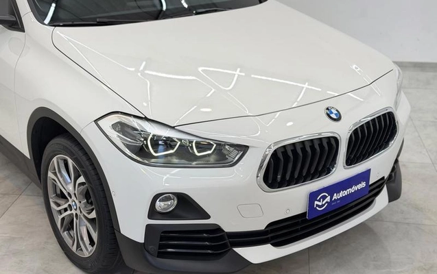 imagem-https://www.socarrao.com.br/sc-vehicle-images-prod/4032989/1790437853989-8497995_11_B_2e3ad90e13.jpeg