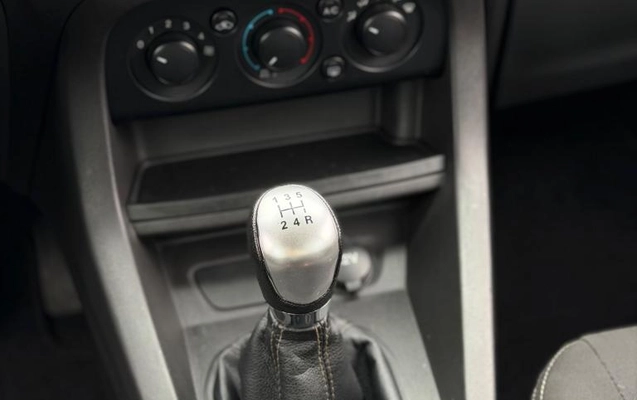 imagem-https://www.socarrao.com.br/sc-vehicle-images-prod/4033149/1790095546122-69436ab2b05c0b6b4.jpg