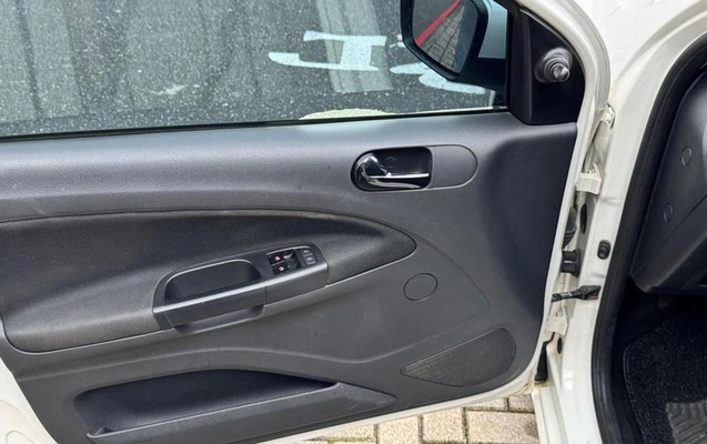 imagem-https://www.socarrao.com.br/sc-vehicle-images-prod/4033233/1790197704004-8500076_13_B_2b28dd472e.jpeg