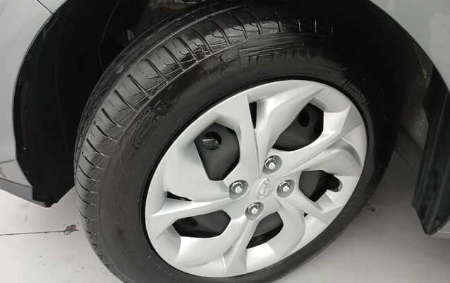 imagem-https://www.socarrao.com.br/sc-vehicle-images-prod/4033585/1790096684000-1_020431.jpg