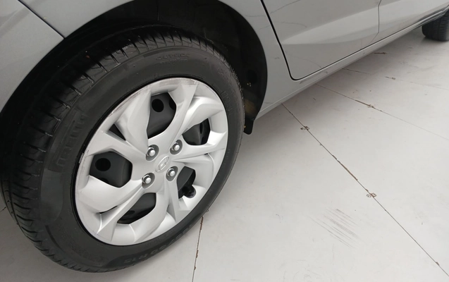imagem-https://www.socarrao.com.br/sc-vehicle-images-prod/4033585/1790096684005-1_020435.jpg
